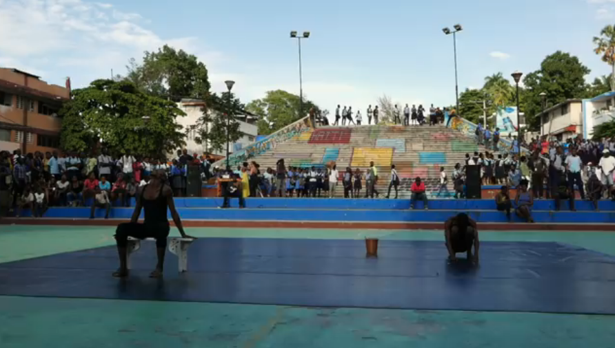 “Voila ça” Cie Yé Fihmoa