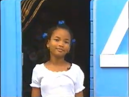 AU LARGE DE LA GUADELOUPE